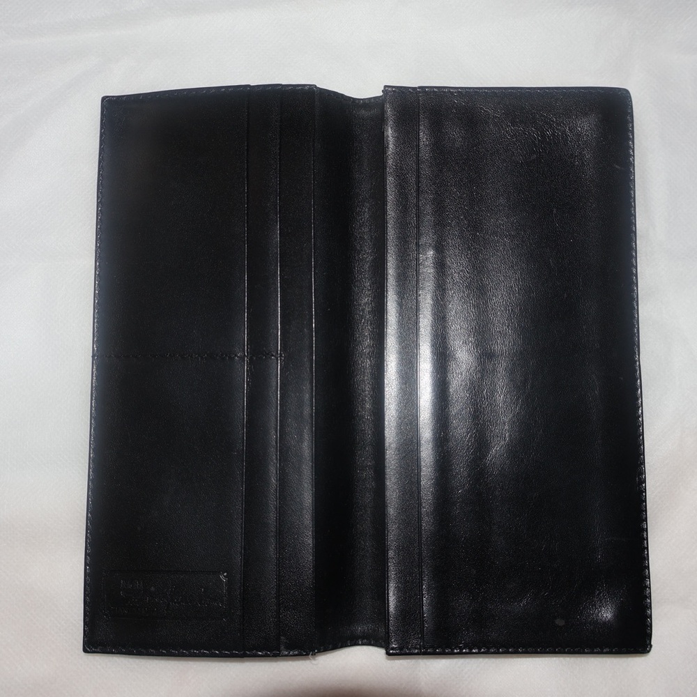 MCM Long Bifold Wallet - Picture 9 of 16